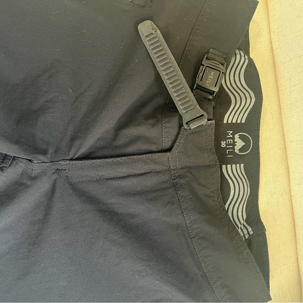 Racing Mens Shorts Size 30 Black - Picture 2 of 5
